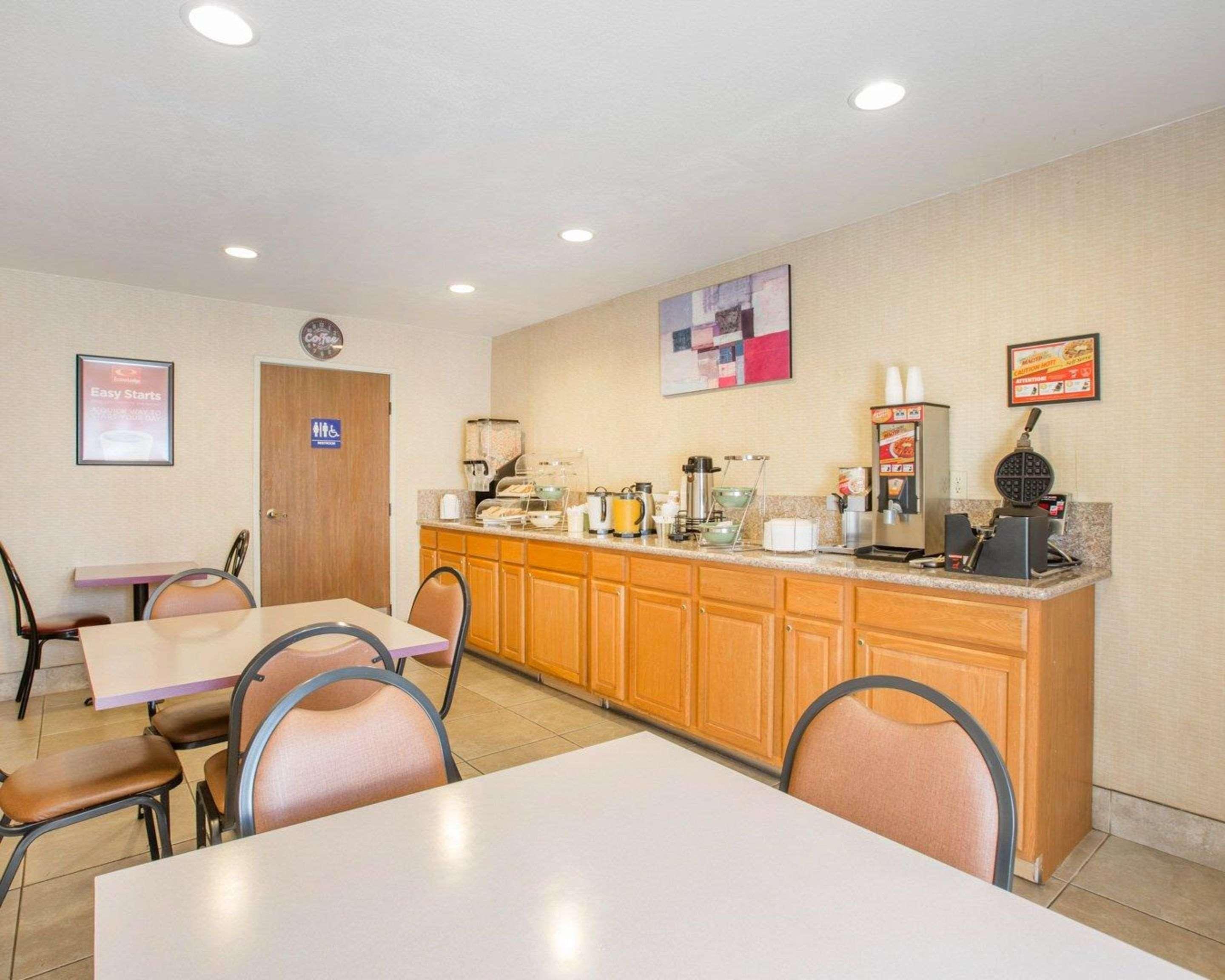 Econo Lodge Inn & Suites Lodi - Wine Country Area Buitenkant foto