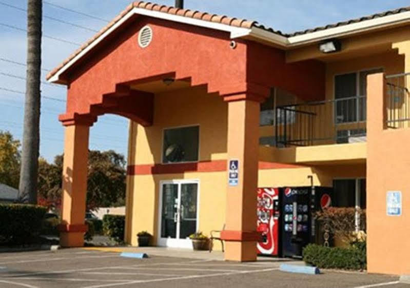 Econo Lodge Inn & Suites Lodi - Wine Country Area Buitenkant foto